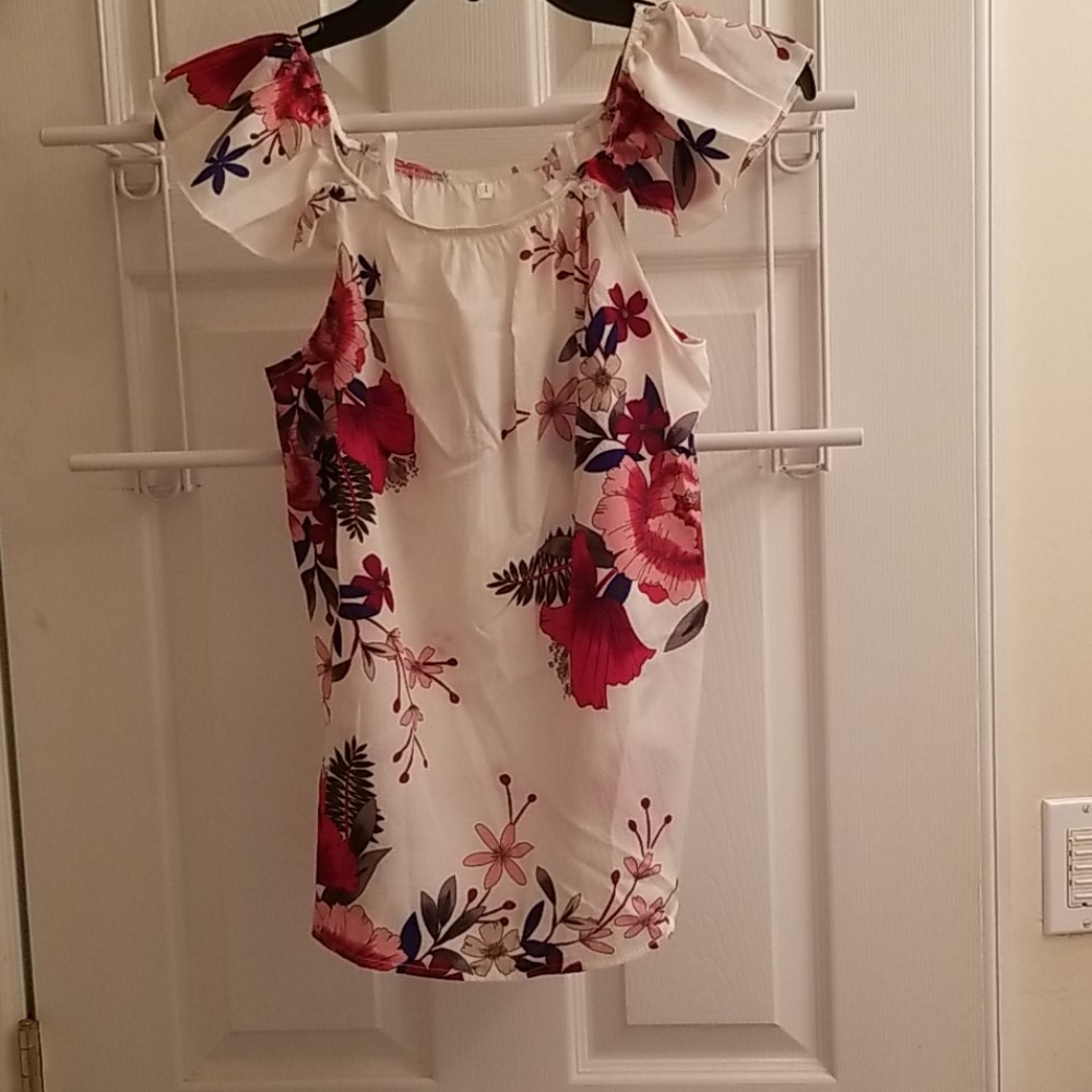 Top - Picture 2 of 2